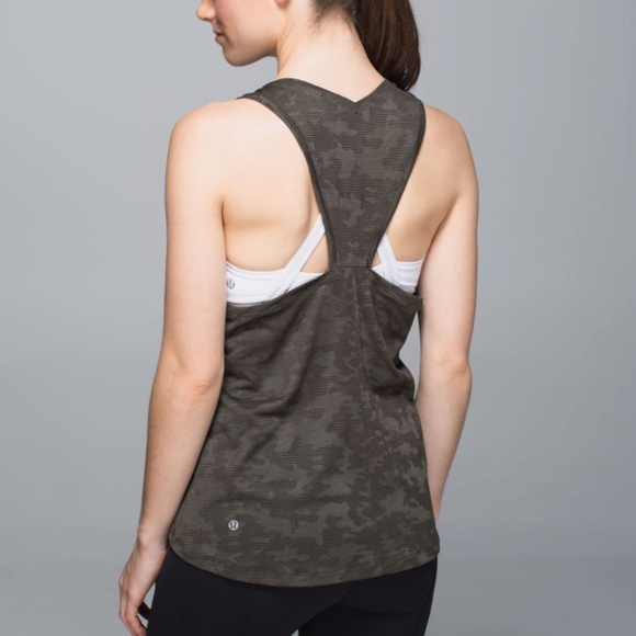 Lululemon Run for Days Tank - Deep Camo Size 12 - Picture 1 of 8